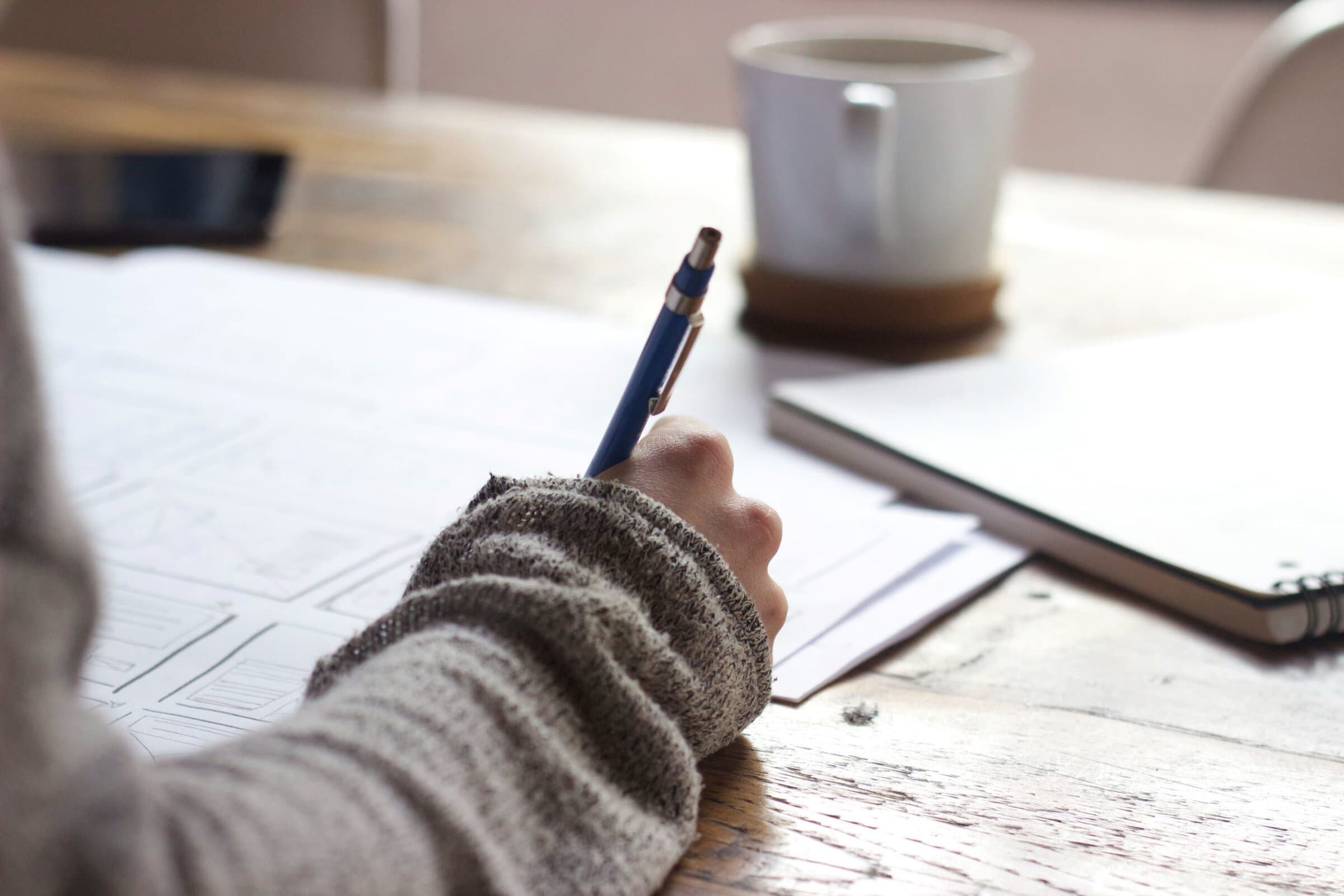 hand writing with pen